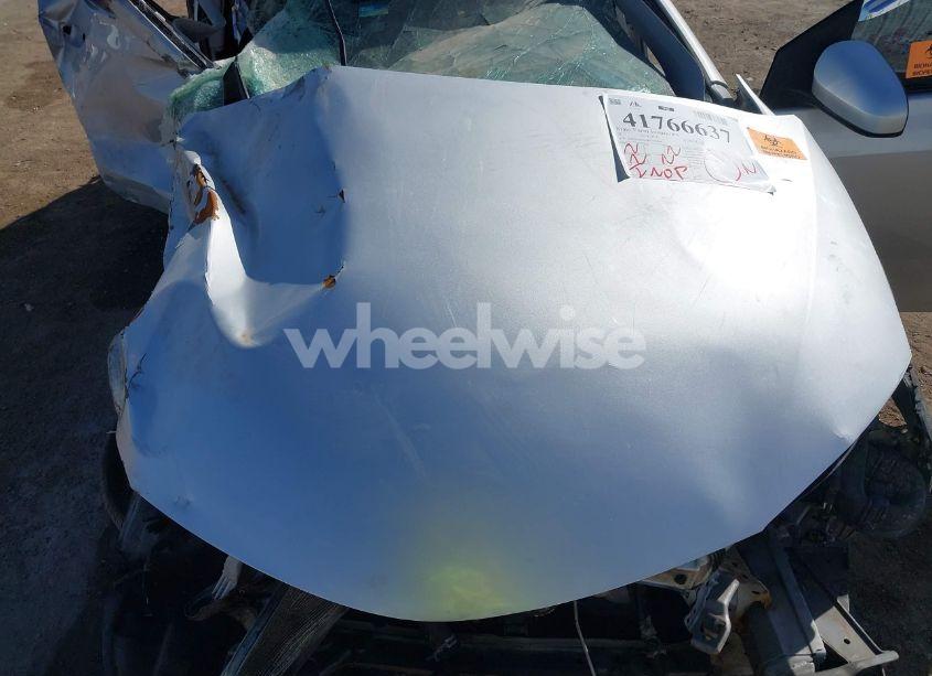 Photo 10 of 2017 Toyota Corolla LE (VIN 5YFBURHE4HP733848)