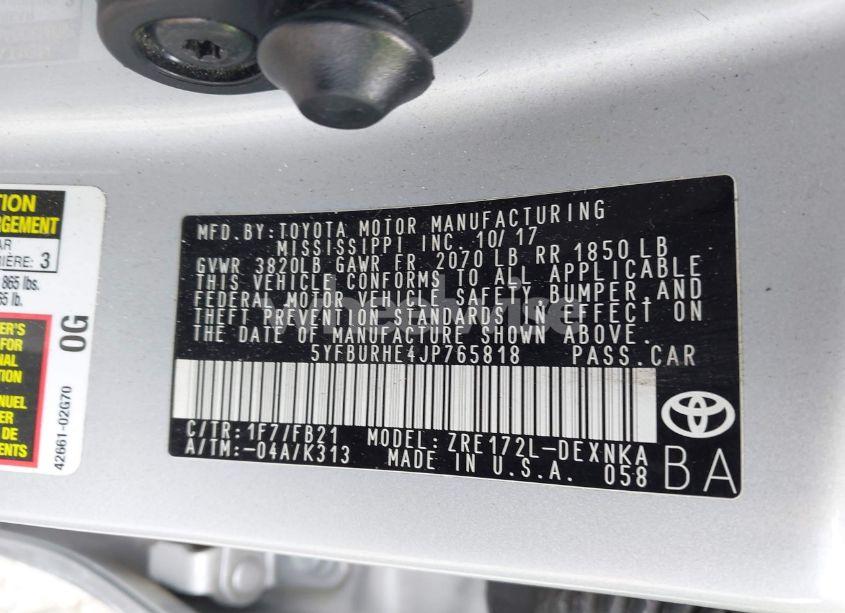 Photo 9 of 2018 Toyota Corolla LE (VIN 5YFBURHE4JP765818)