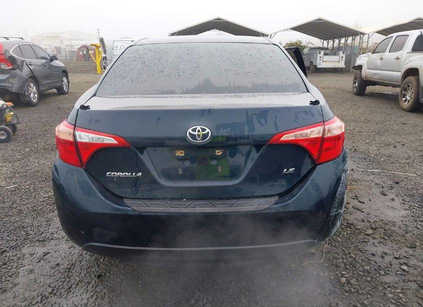 Photo 17 of 2018 Toyota Corolla LE (VIN 5YFBURHE4JP794848)
