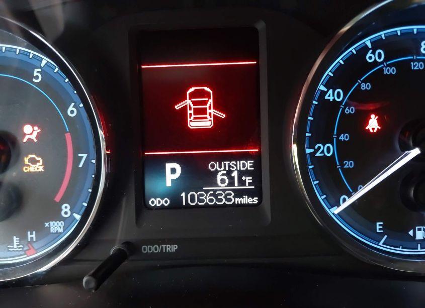 Photo 15 of 2018 Toyota Corolla LE (VIN 5YFBURHE4JP802656)