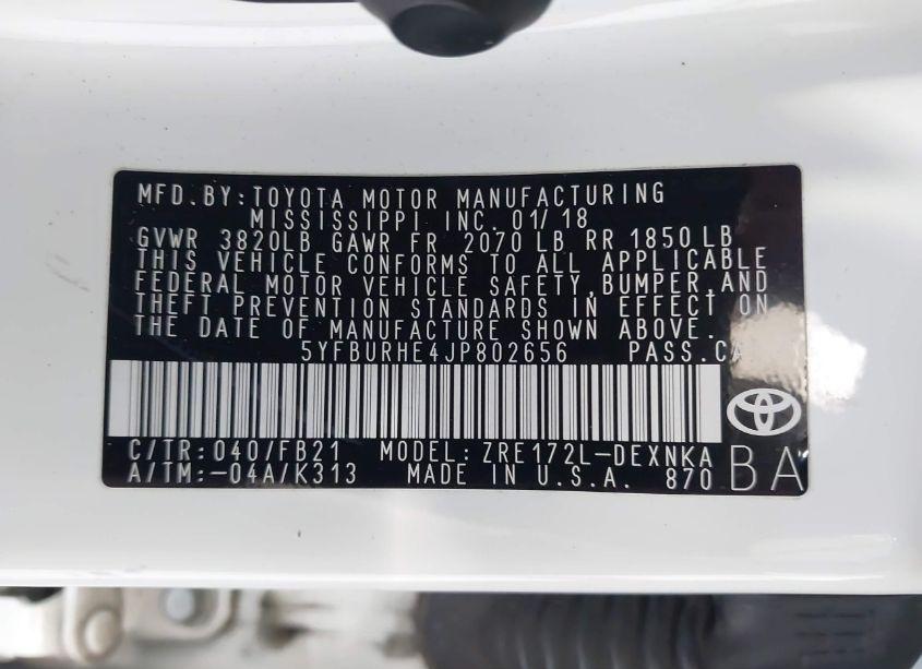 Photo 9 of 2018 Toyota Corolla LE (VIN 5YFBURHE4JP802656)