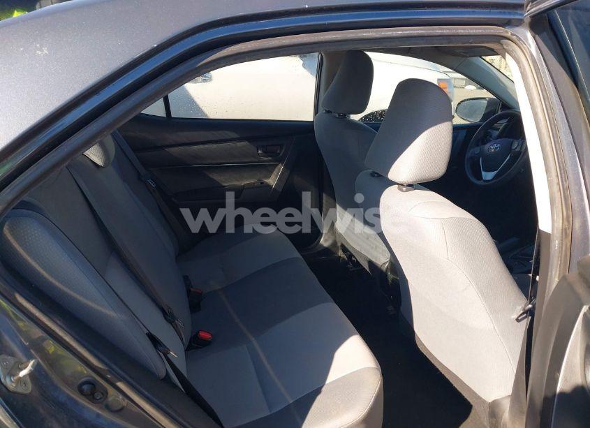 Photo 8 of 2018 Toyota Corolla L (VIN 5YFBURHE4JP803869)