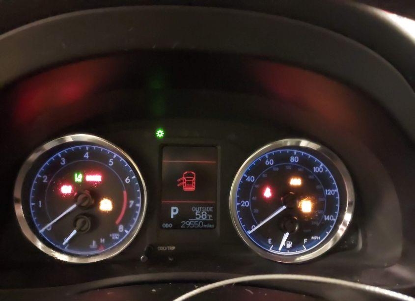 Photo 7 of 2018 Toyota Corolla LE (VIN 5YFBURHE4JP826973)