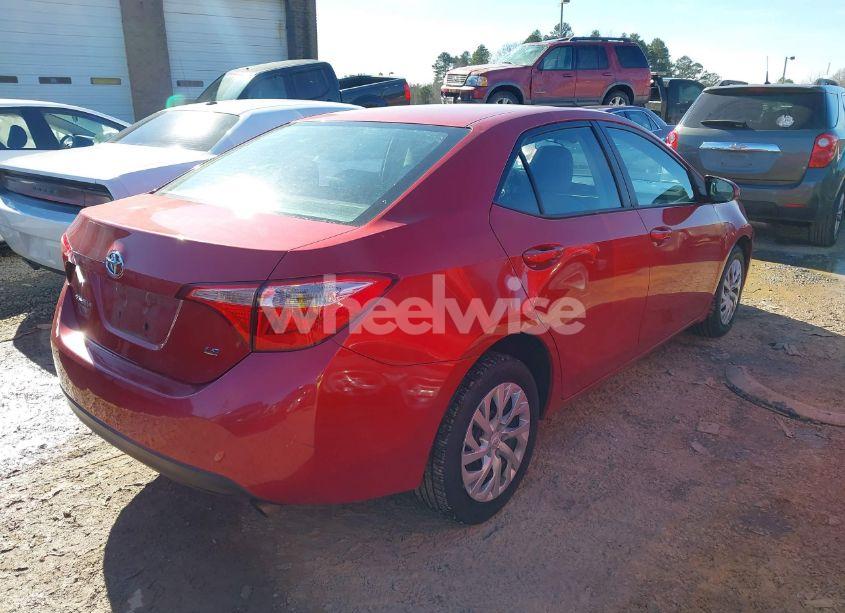 Photo 4 of 2018 Toyota Corolla LE (VIN 5YFBURHE4JP848200)