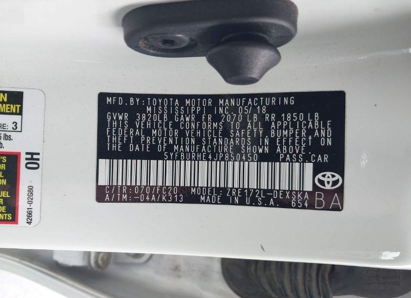 Photo 9 of 2018 Toyota Corolla SE (VIN 5YFBURHE4JP850450)