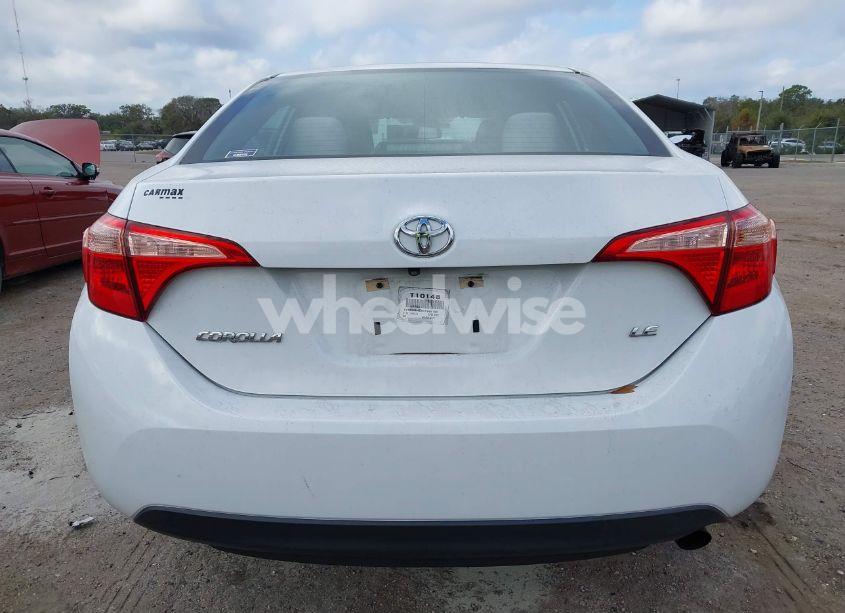 Photo 17 of 2019 Toyota Corolla LE (VIN 5YFBURHE4KP864169)