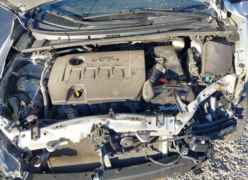 Photo 10 of 2019 Toyota Corolla LE (VIN 5YFBURHE4KP873759)