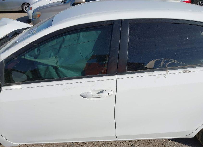 Photo 14 of 2019 Toyota Corolla LE (VIN 5YFBURHE4KP882073)