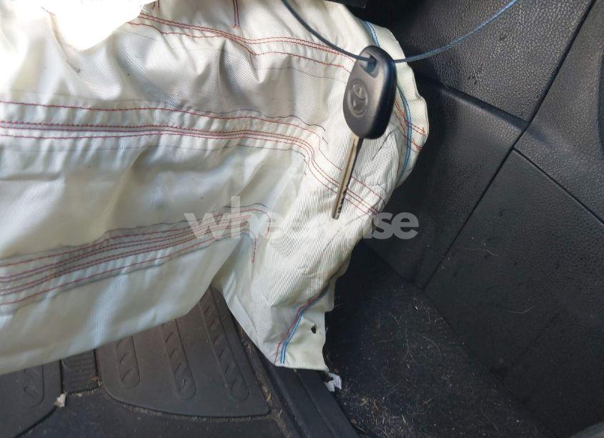 Photo 11 of 2019 Toyota Corolla LE (VIN 5YFBURHE4KP906890)