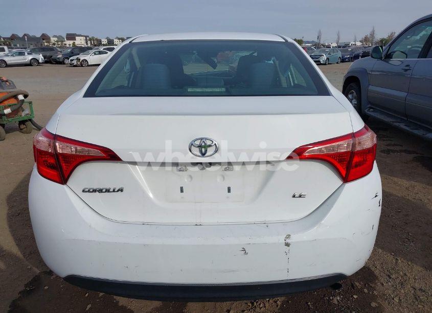 Photo 16 of 2019 Toyota Corolla LE (VIN 5YFBURHE4KP933068)