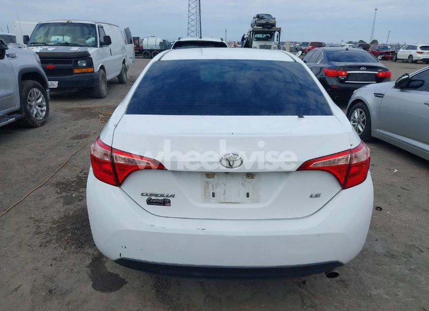 Photo 16 of 2019 Toyota Corolla LE (VIN 5YFBURHE4KP938805)