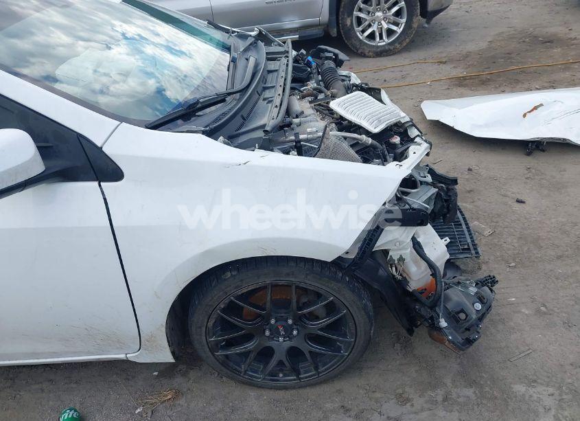 Photo 17 of 2019 Toyota Corolla LE (VIN 5YFBURHE4KP938805)