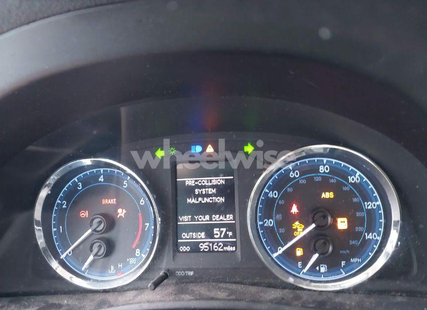 Photo 7 of 2019 Toyota Corolla LE (VIN 5YFBURHE4KP938805)