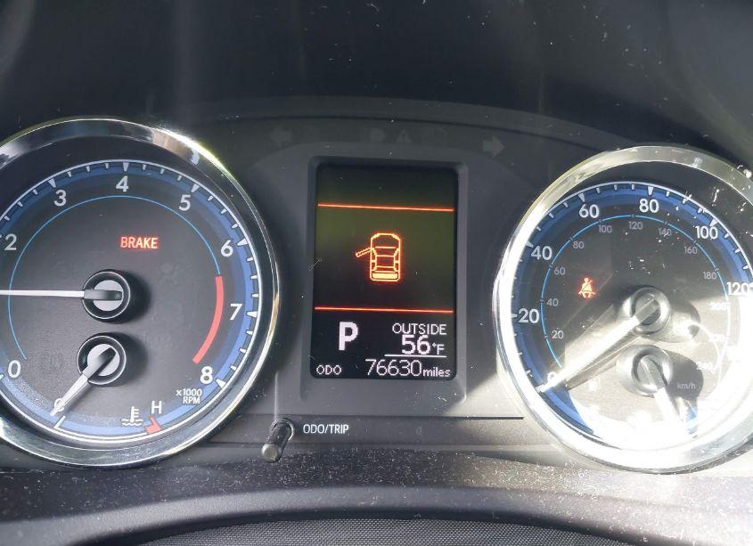 Photo 7 of 2019 Toyota Corolla LE (VIN 5YFBURHE4KP940344)