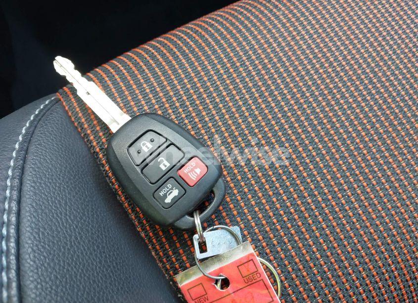 Photo 11 of 2019 Toyota Corolla SE (VIN 5YFBURHE4KP942336)