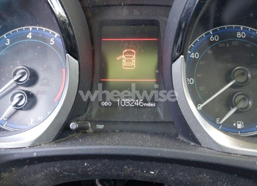 Photo 16 of 2014 Toyota Corolla S PREMIUM (VIN 5YFBURHE5EP035597)