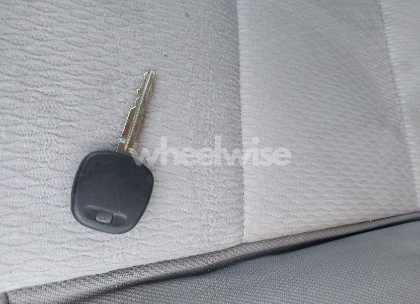 Photo 11 of 2014 Toyota Corolla LE (VIN 5YFBURHE5EP080572)