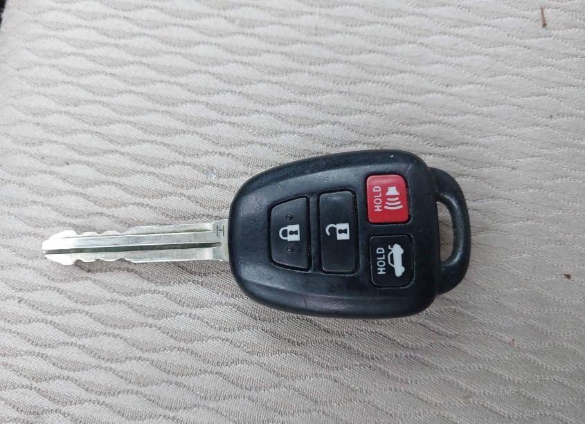 Photo 11 of 2014 Toyota Corolla LE PLUS (VIN 5YFBURHE5EP089482)