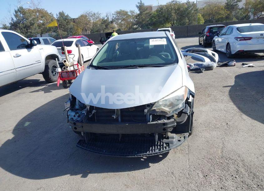 Photo 13 of 2014 Toyota Corolla L (VIN 5YFBURHE5EP114400)