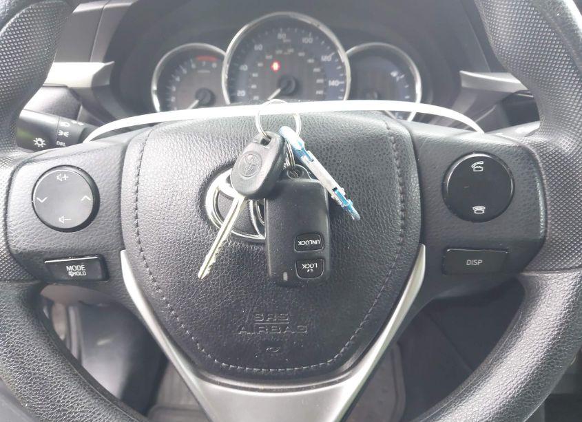 Photo 11 of 2014 Toyota Corolla L (VIN 5YFBURHE5EP118849)