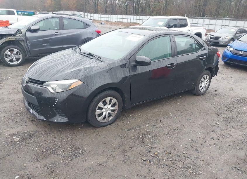 Photo 2 of 2014 Toyota Corolla L (VIN 5YFBURHE5EP118849)