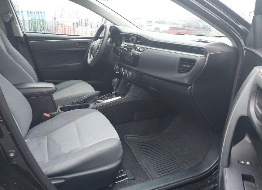 Photo 5 of 2014 Toyota Corolla L (VIN 5YFBURHE5EP118849)