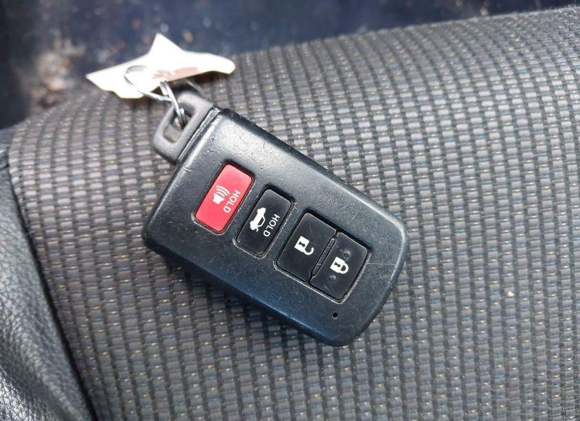 Photo 11 of 2014 Toyota Corolla L/LE/LE PLS/PRM/S/S PLS (VIN 5YFBURHE5EP122643)