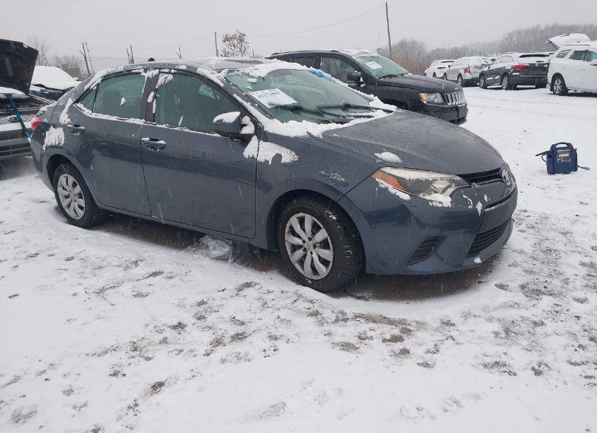 2014 Toyota Corolla LE (VIN 5YFBURHE5EP137935) main photo