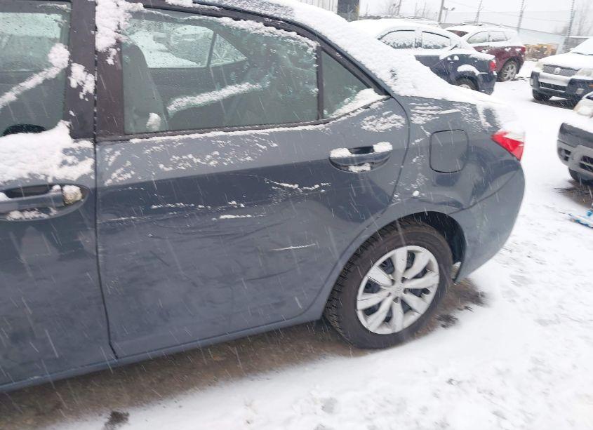 Photo 6 of 2014 Toyota Corolla LE (VIN 5YFBURHE5EP137935)