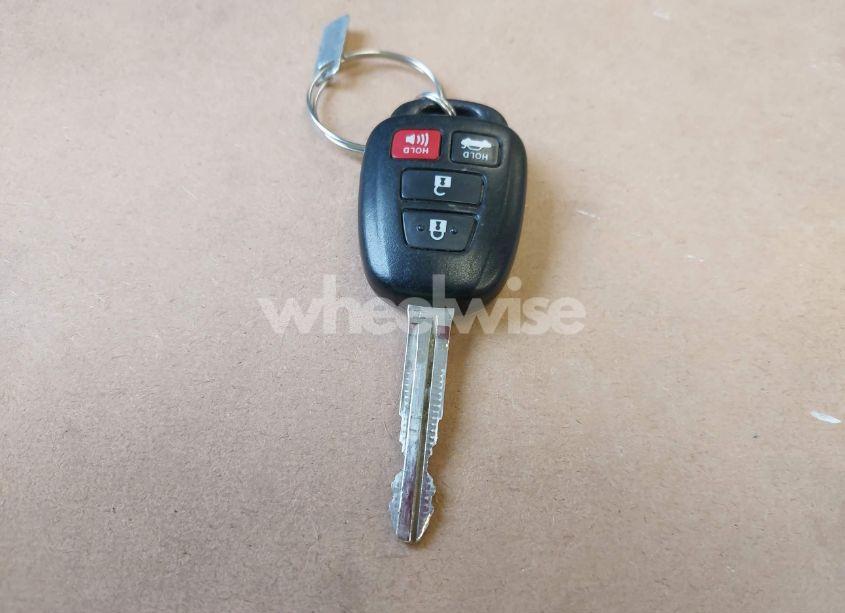 Photo 11 of 2014 Toyota Corolla LE PLUS (VIN 5YFBURHE5EP154136)