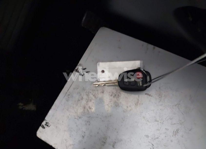 Photo 11 of 2014 Toyota Corolla LE (VIN 5YFBURHE5EP166805)