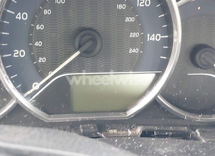 Photo 15 of 2014 Toyota Corolla LE (VIN 5YFBURHE5EP173110)