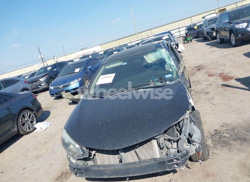 Photo 12 of 2015 Toyota Corolla LE (VIN 5YFBURHE5FP181712)