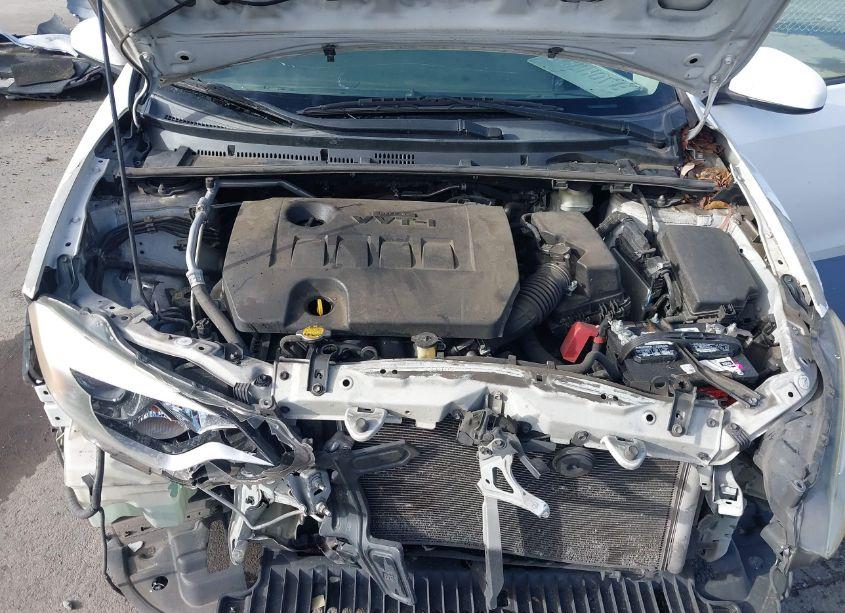 Photo 10 of 2015 Toyota Corolla LE PLUS (VIN 5YFBURHE5FP187106)