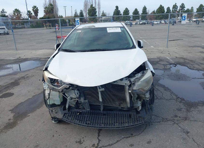 Photo 6 of 2015 Toyota Corolla LE PLUS (VIN 5YFBURHE5FP187106)