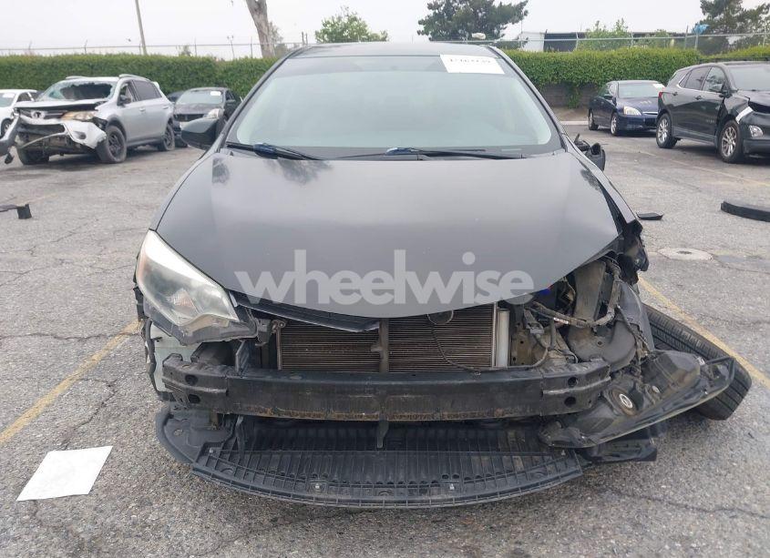 Photo 13 of 2015 Toyota Corolla LE (VIN 5YFBURHE5FP200159)