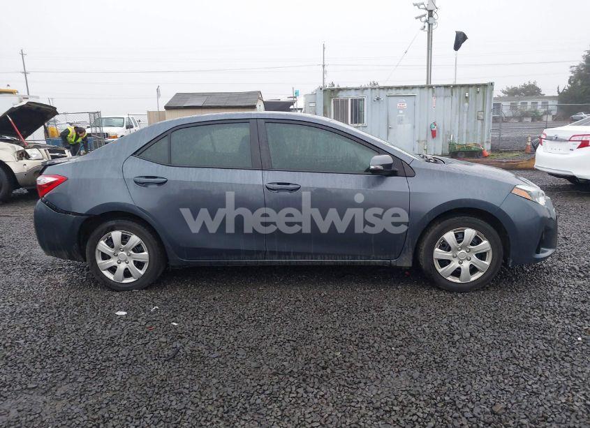 Photo 13 of 2015 Toyota Corolla S (VIN 5YFBURHE5FP203689)