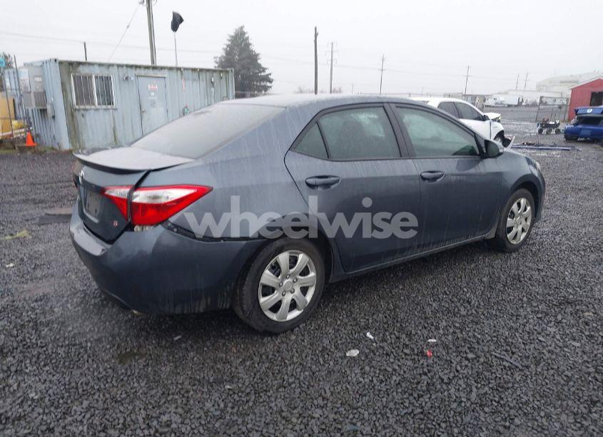 Photo 4 of 2015 Toyota Corolla S (VIN 5YFBURHE5FP203689)