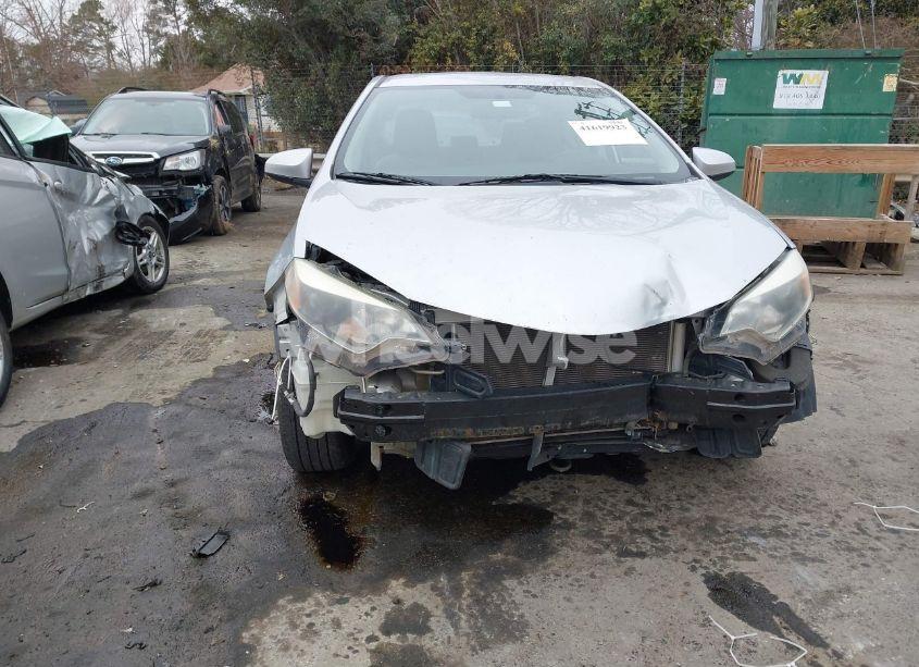 Photo 12 of 2015 Toyota Corolla LE (VIN 5YFBURHE5FP248244)