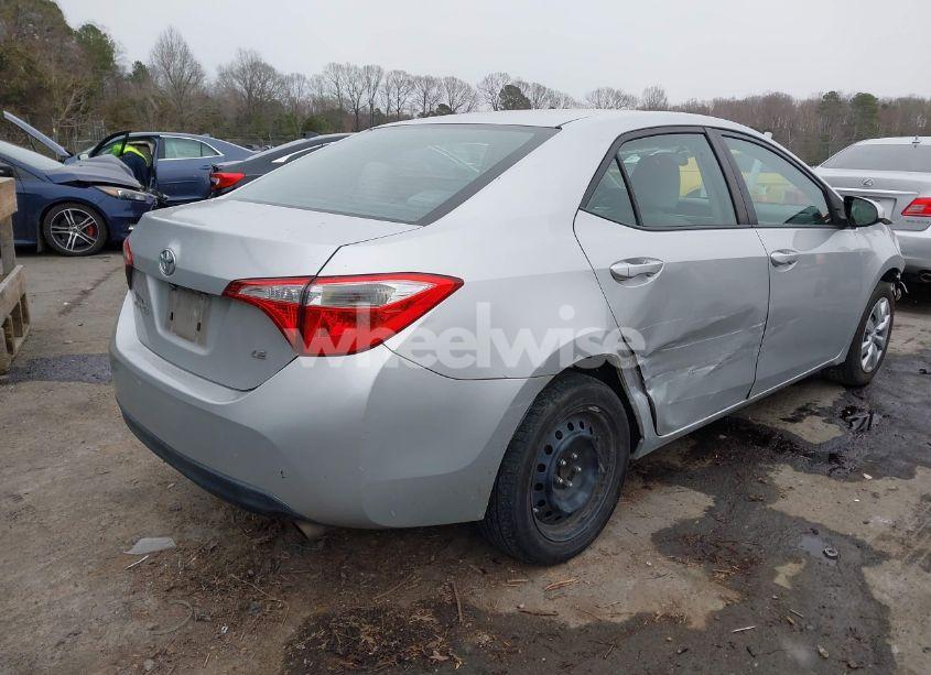 Photo 4 of 2015 Toyota Corolla LE (VIN 5YFBURHE5FP248244)