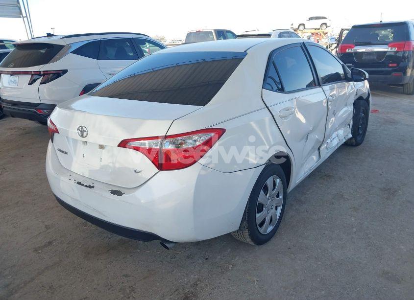 Photo 4 of 2015 Toyota Corolla LE (VIN 5YFBURHE5FP252519)