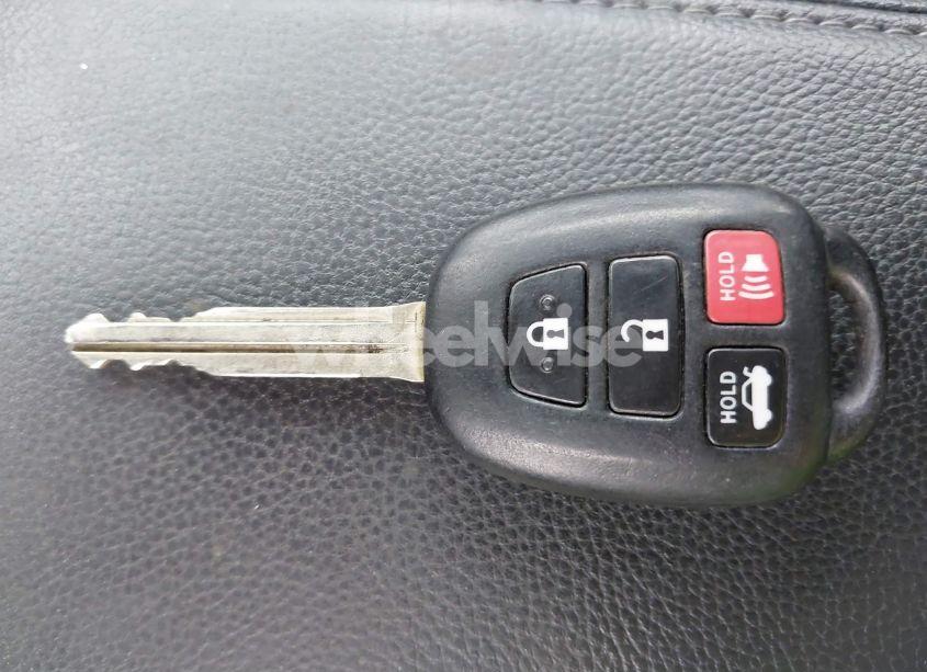 Photo 11 of 2015 Toyota Corolla S PLUS (VIN 5YFBURHE5FP256201)