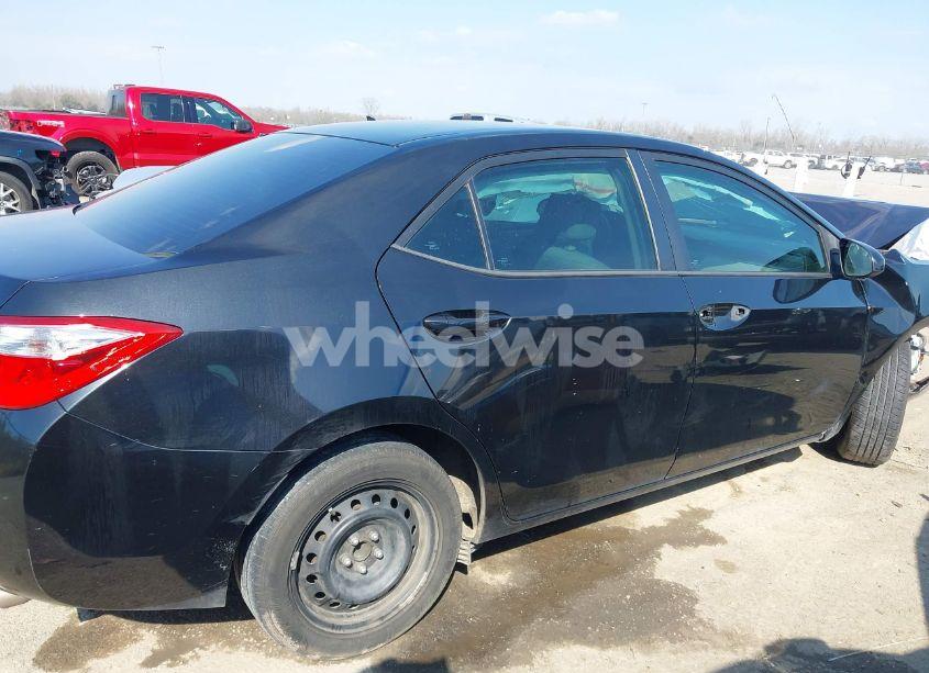 Photo 13 of 2015 Toyota Corolla LE (VIN 5YFBURHE5FP263259)