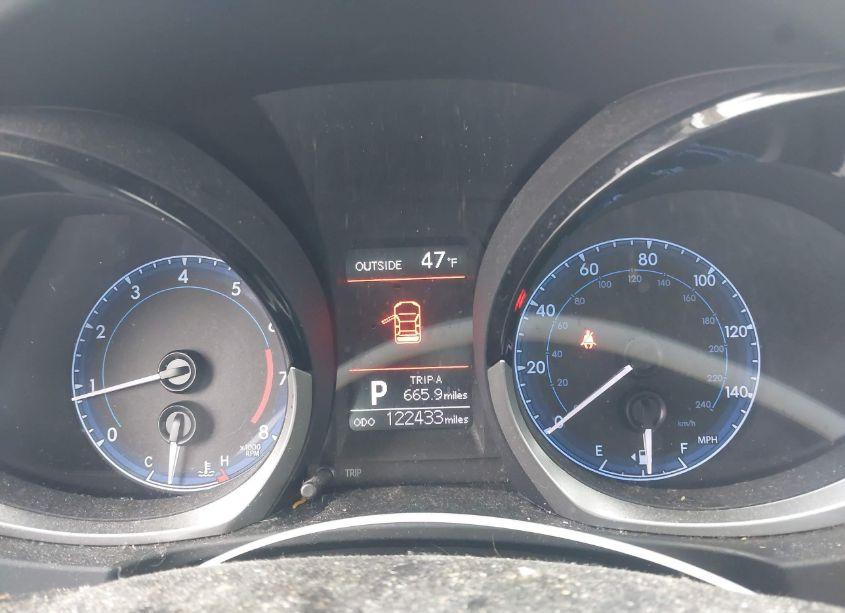 Photo 7 of 2015 Toyota Corolla S (VIN 5YFBURHE5FP263732)