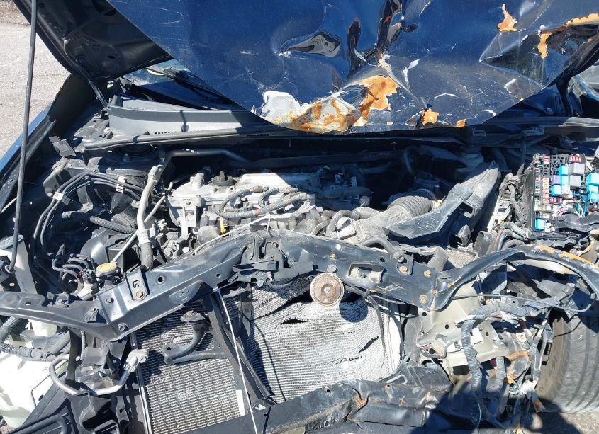 Photo 10 of 2015 Toyota Corolla LE (VIN 5YFBURHE5FP266677)