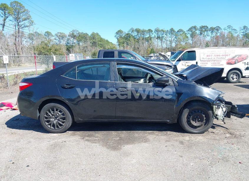 Photo 13 of 2015 Toyota Corolla LE (VIN 5YFBURHE5FP266677)