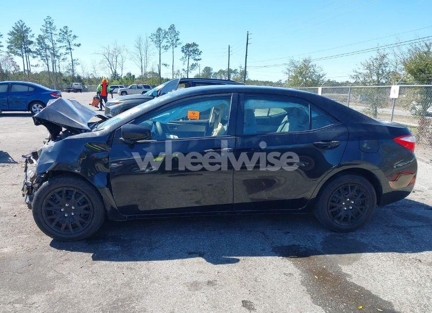 Photo 14 of 2015 Toyota Corolla LE (VIN 5YFBURHE5FP266677)