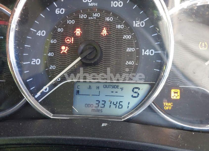 Photo 15 of 2015 Toyota Corolla LE (VIN 5YFBURHE5FP266677)