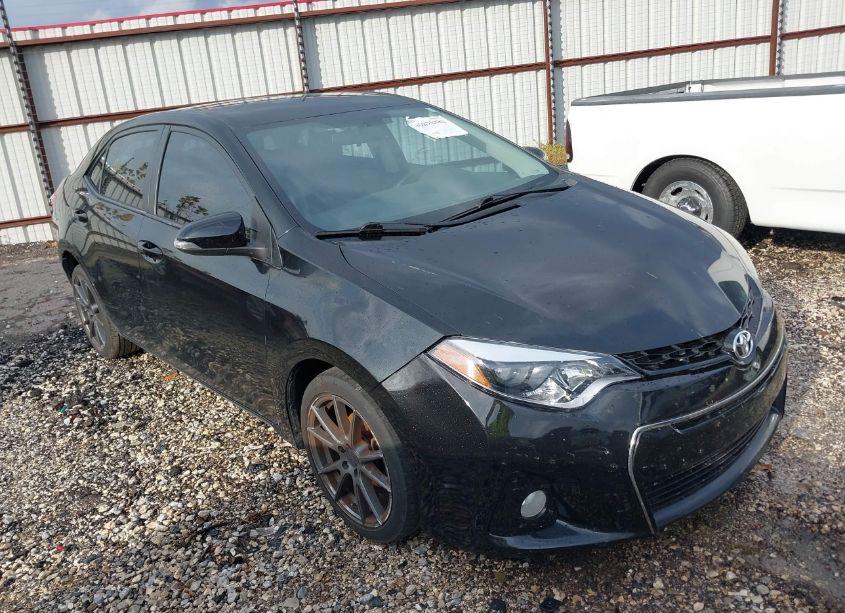 2015 Toyota Corolla S PREMIUM (VIN 5YFBURHE5FP277839) main photo