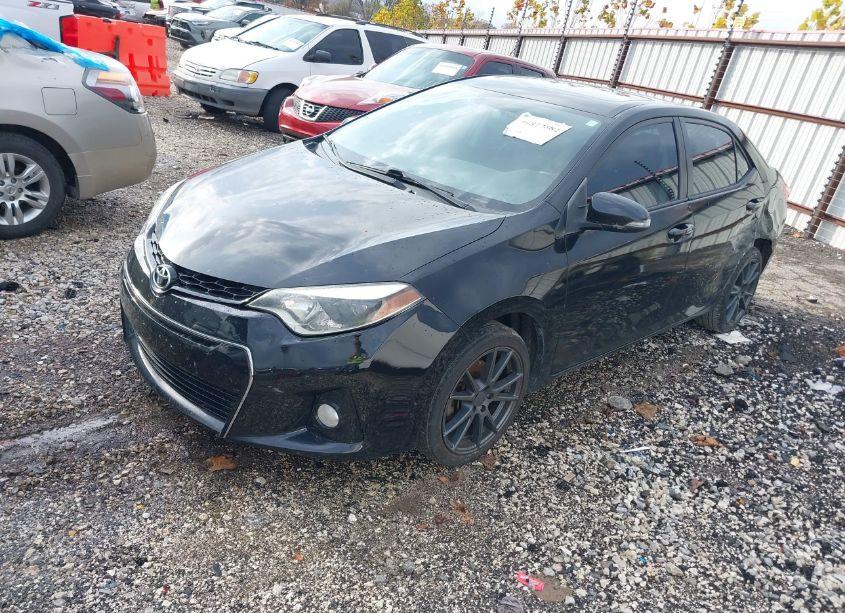 Photo 2 of 2015 Toyota Corolla S PREMIUM (VIN 5YFBURHE5FP277839)